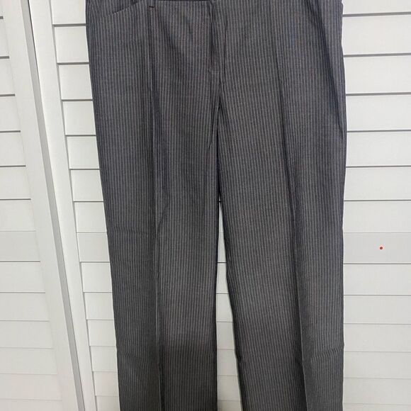 Classic Gray Pinstripe Blazer and Pants Set - Picture 6 of 12